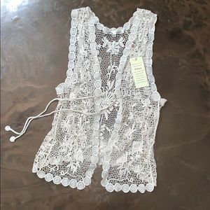 100% cotton lace vest